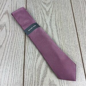 620 - Michael Kors Linatta Dot Tie Coral 630 2MKC24-1021 Silk Blend $69.50